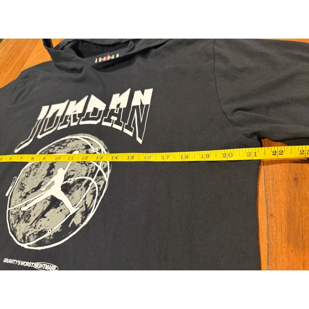 Jordan Dri-FIT Short Sleeve Hooded T-Shirt Black Gravitys Worst Nightmare Medium